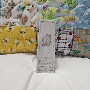 Flower Knows Midsummer Fairytales Liquid Highlighter Multichrome 03 Pixie Dream